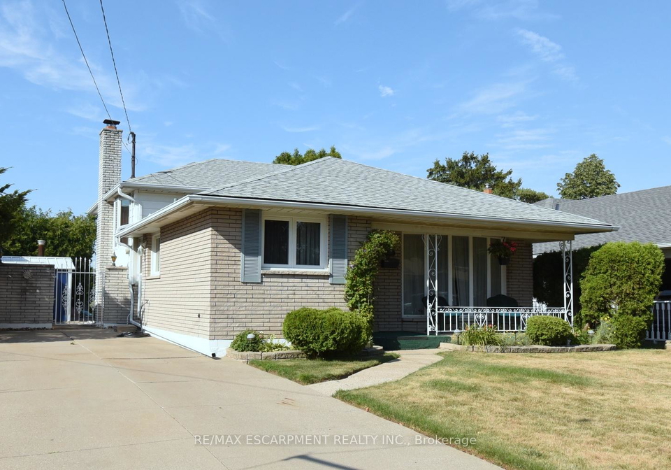 33-dubarry-boulevard-hamilton-ontario-x12315069