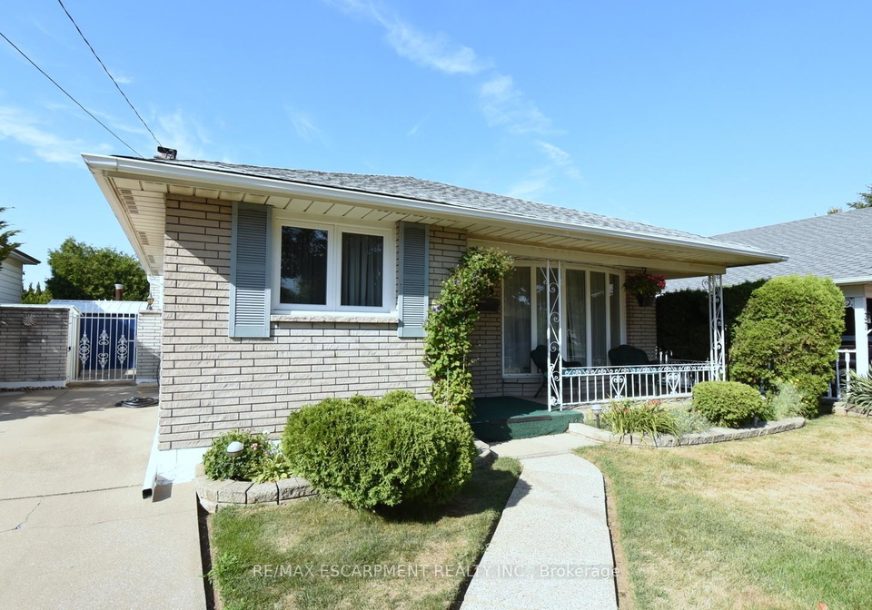 33-dubarry-boulevard-hamilton-ontario-x12315069