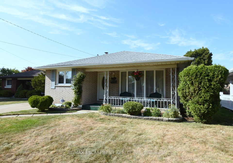 33-dubarry-boulevard-hamilton-ontario-x12315069