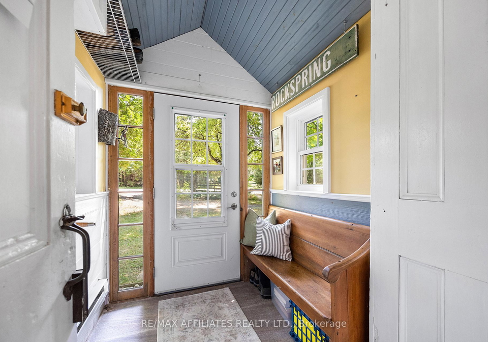 11654-rocksprings-road-elizabethtown-kitley-ontario-x12315255