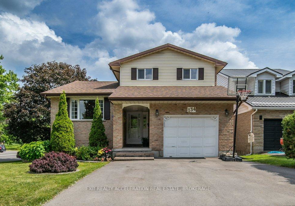 134-shoreline-crescent-greater-napanee-ontario-x12315259