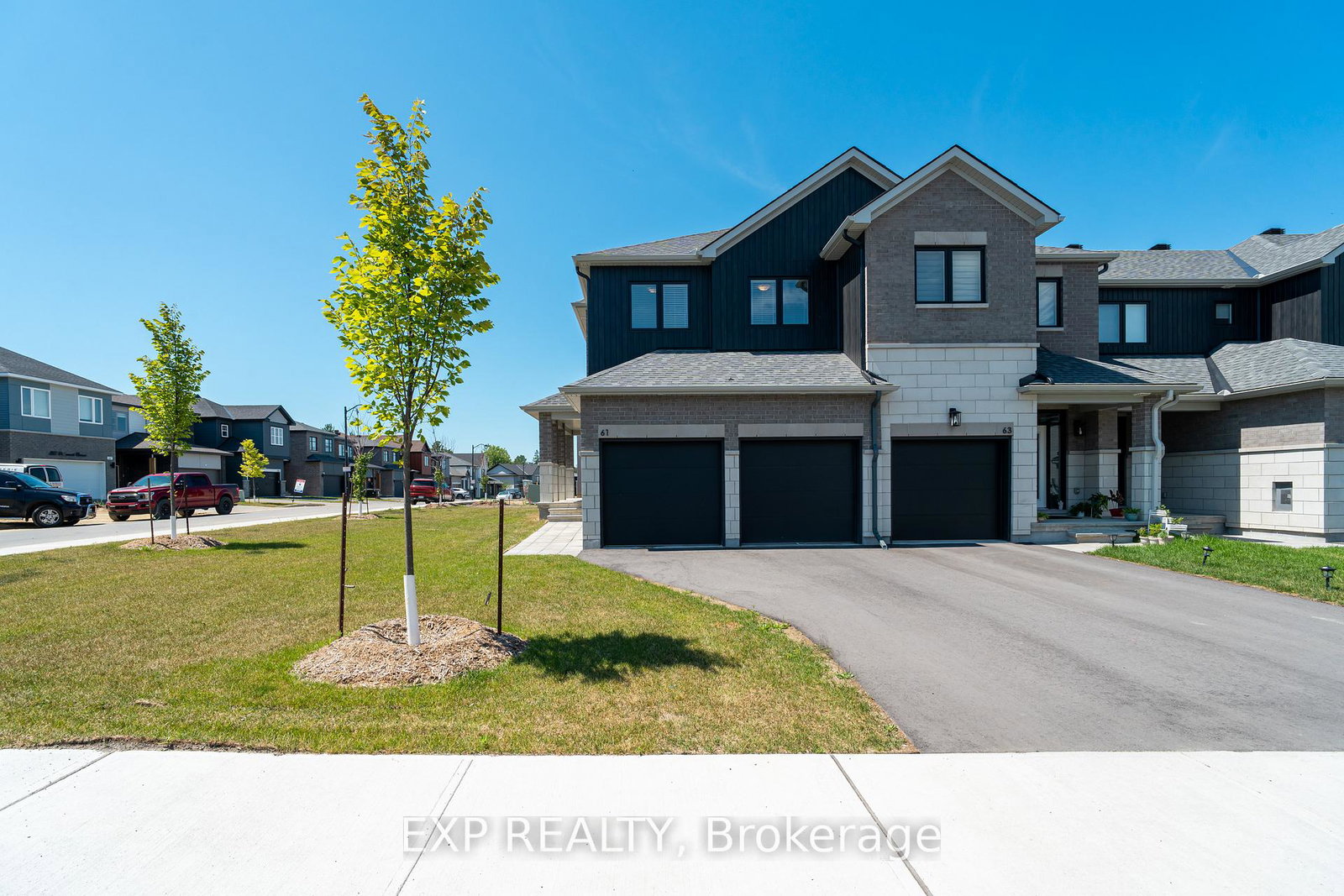 61-esban-drive-ottawa-ontario-x12315283