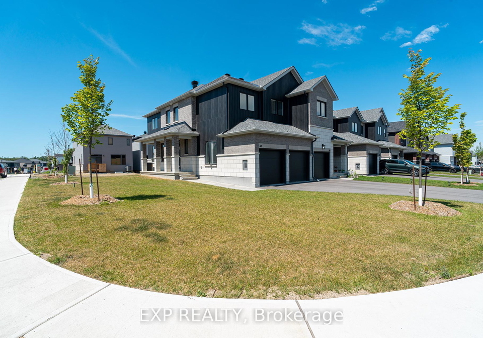 61-esban-drive-ottawa-ontario-x12315283