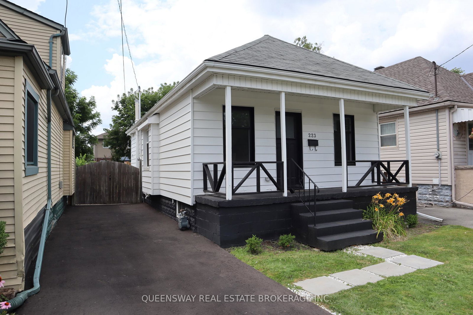 223-tolton-avenue-hamilton-ontario-x12315571