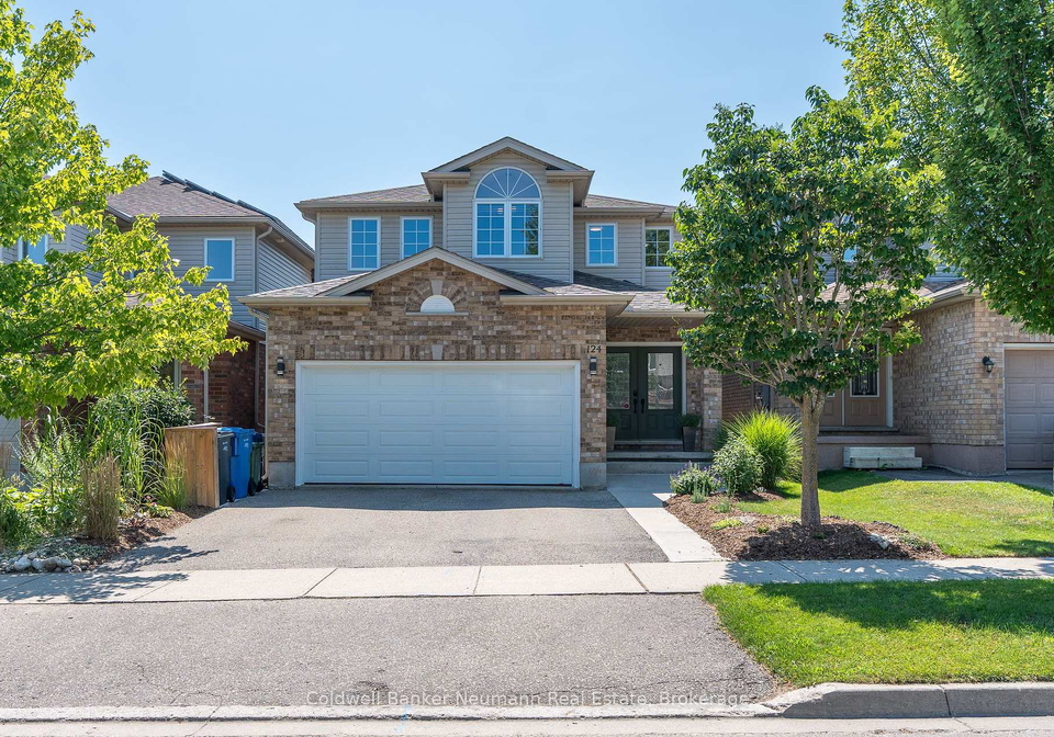 124-clough-crescent-guelph-ontario-x12315641
