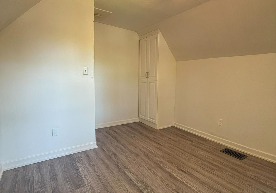 41-york-road-hamilton-ontario-x12315770