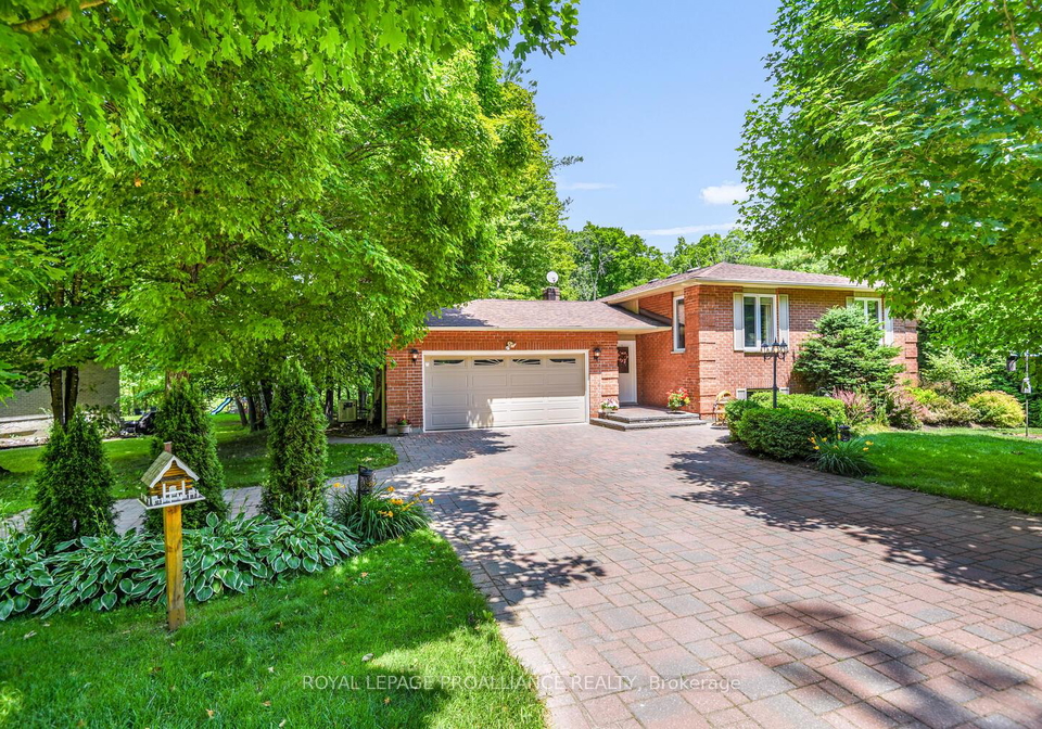 403-yole-crescent-elizabethtown-kitley-ontario-x12315783