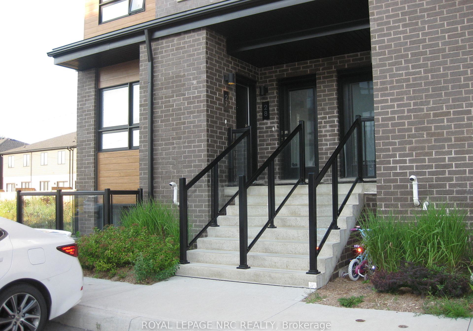 6705-cropp-street-niagara-falls-ontario-x12315840
