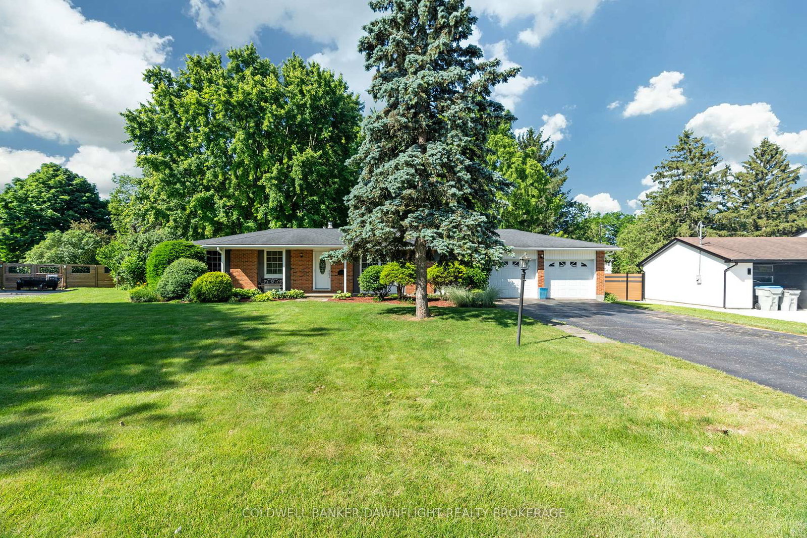 218-oakcrest-drive-middlesex-centre-ontario-x12316027