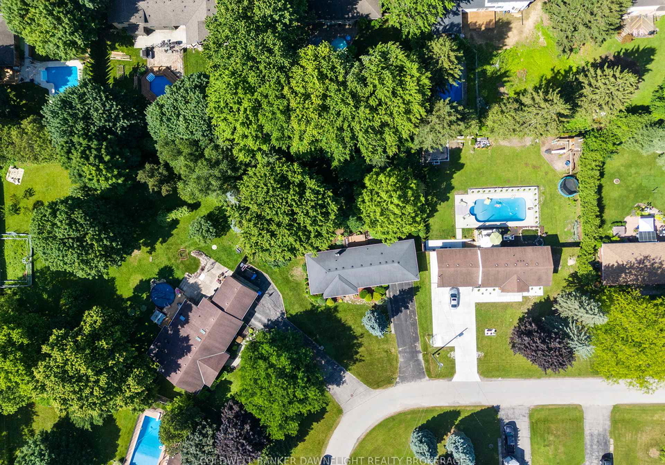 218-oakcrest-drive-middlesex-centre-ontario-x12316027