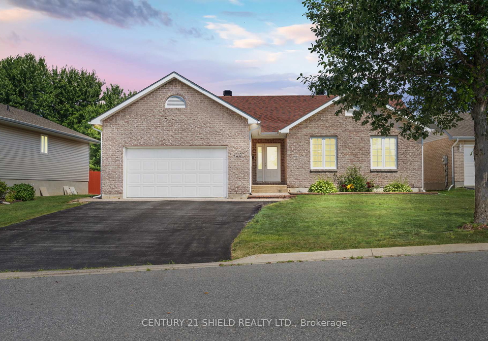 140-markell-crescent-cornwall-ontario-x12316123