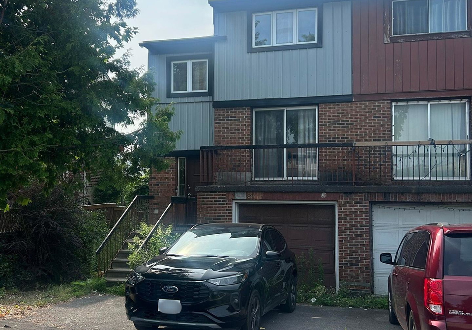 1138-alenmede-crescent-ottawa-ontario-x12316139