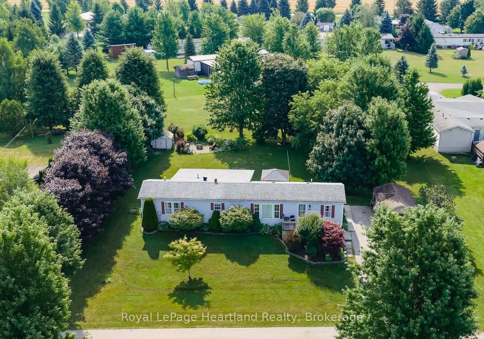 240-hickory-lane-perth-east-ontario-x12316144