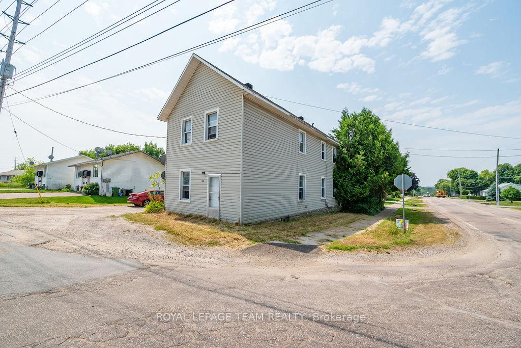 928-mackay-street-pembroke-ontario-x12316242