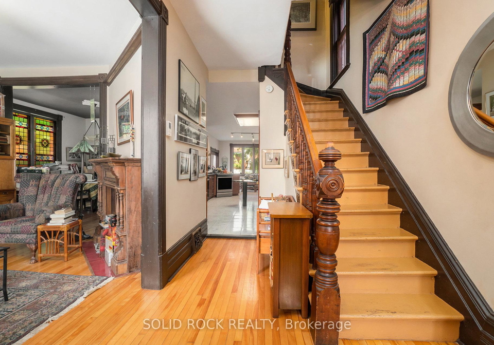 43-maclaren-street-ottawa-ontario-x12316388
