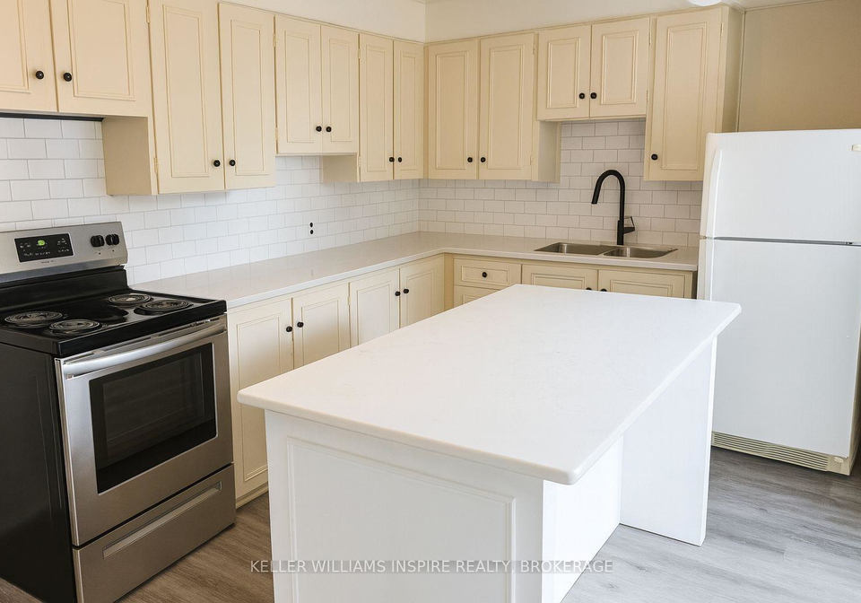 22-mccoll-street-quinte-west-ontario-x12316489