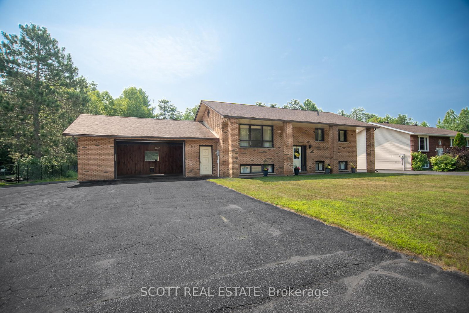 705-elgin-street-pembroke-ontario-x12316588