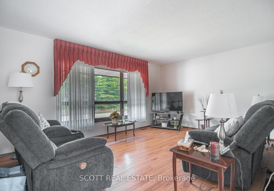 705-elgin-street-pembroke-ontario-x12316588