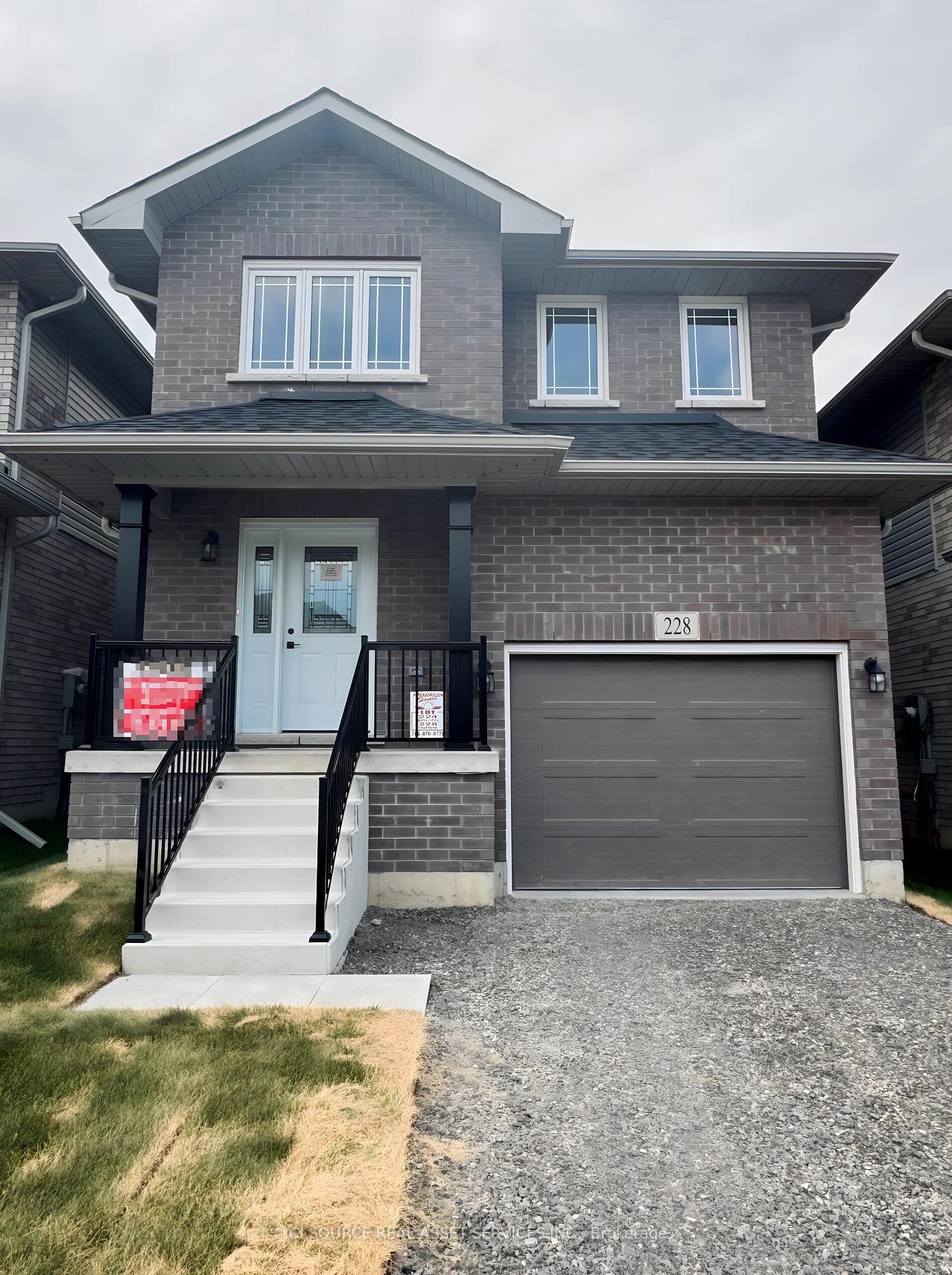 228-oneil-street-peterborough-north-ontario-x12316605