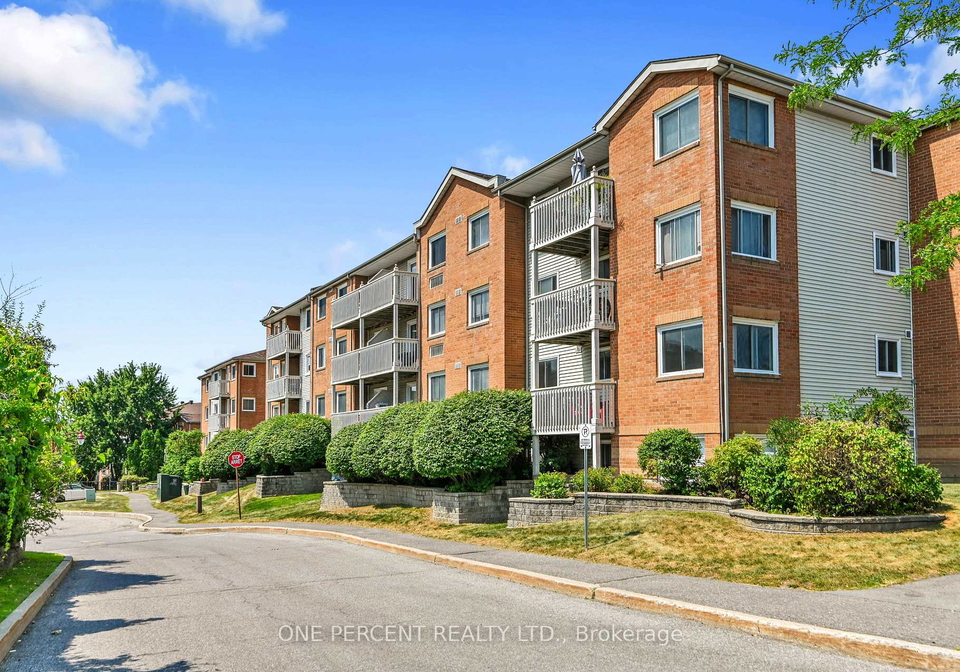 345-centrum-boulevard-ottawa-ontario-x12316608