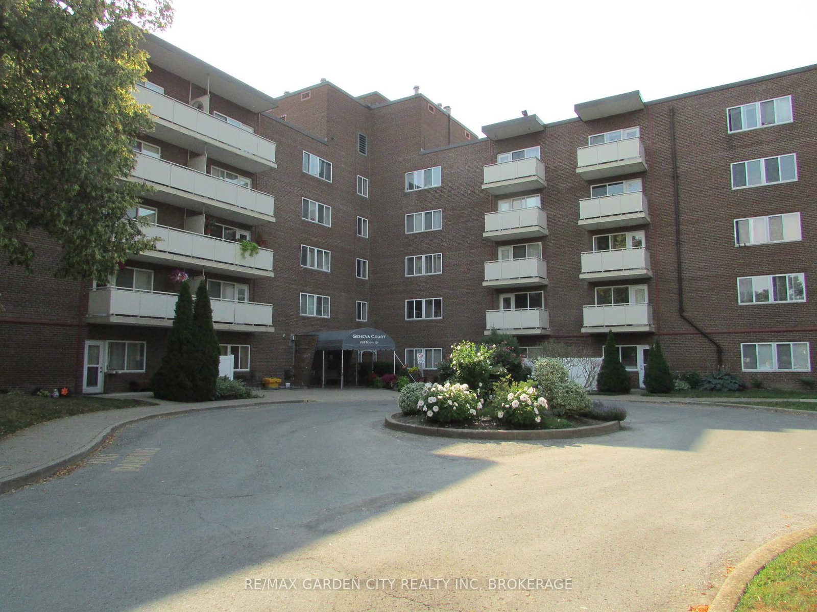 198-scott-street-s-s-st-catharines-ontario-x12316669
