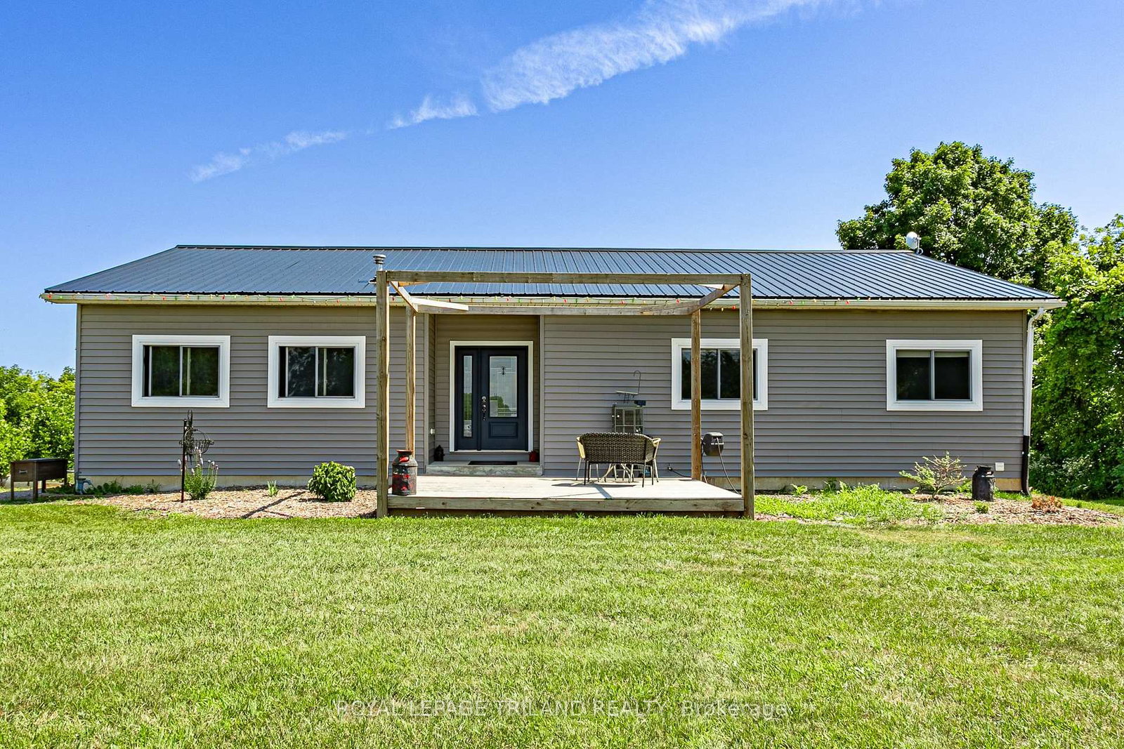 15240-scott-line-chatham-kent-ontario-x12316714