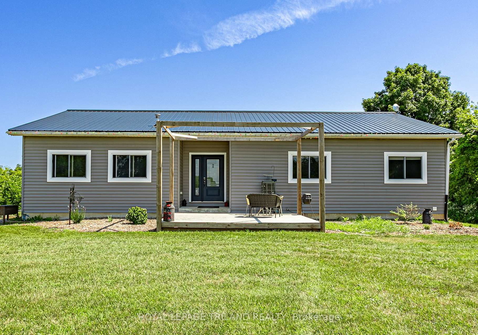 15240-scott-line-chatham-kent-ontario-x12316714