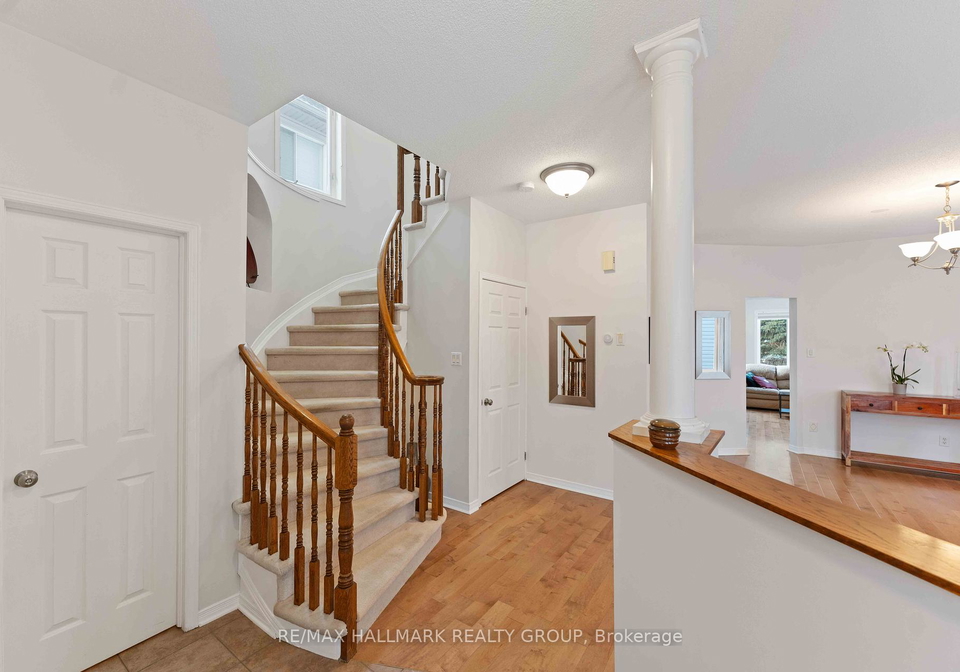 16-whitestone-drive-ottawa-ontario-x12316728