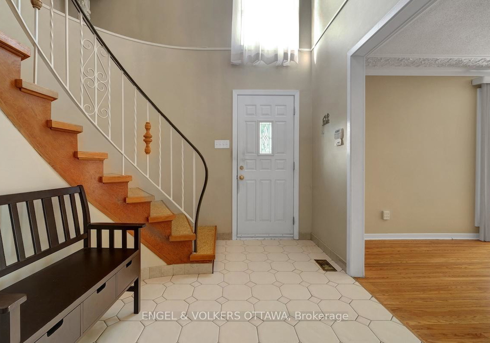 28a-ashburn-drive-ottawa-ontario-x12316762