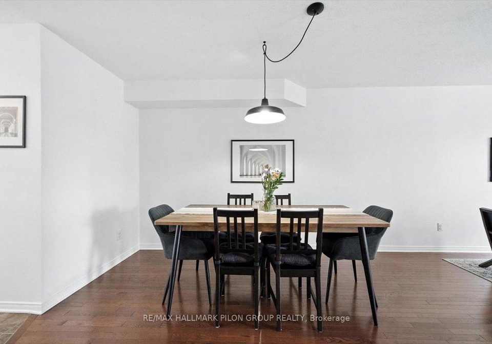 243-cityview-crescent-ottawa-ontario-x12316844