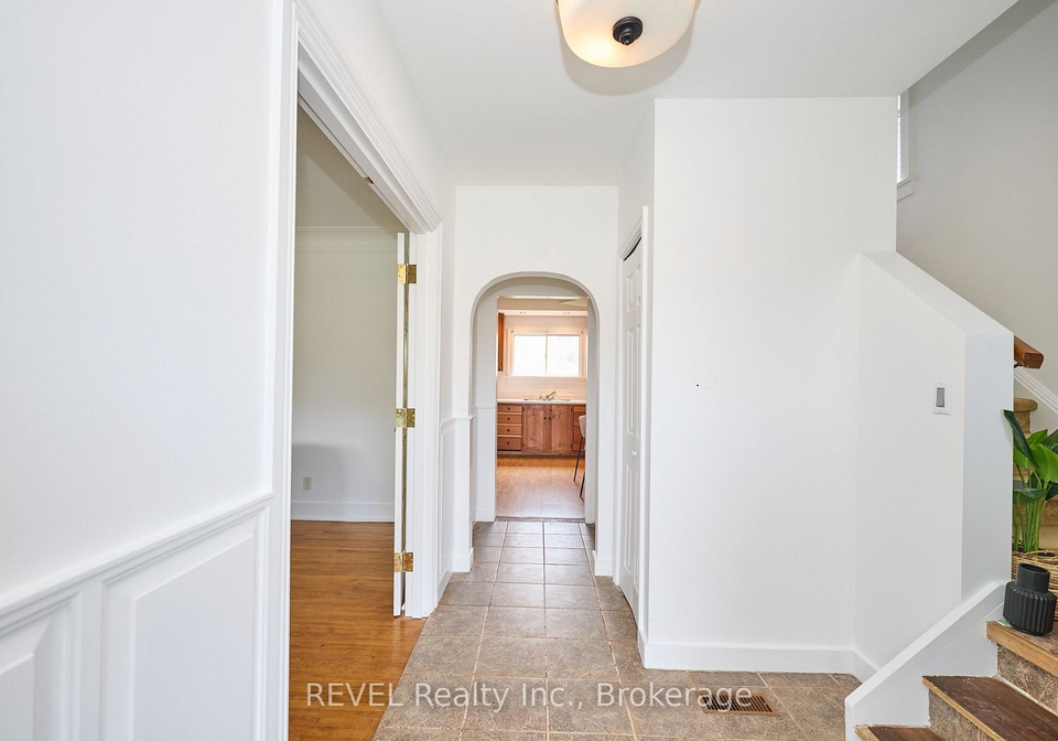 857-southworth-street-s-s-welland-ontario-x12317216