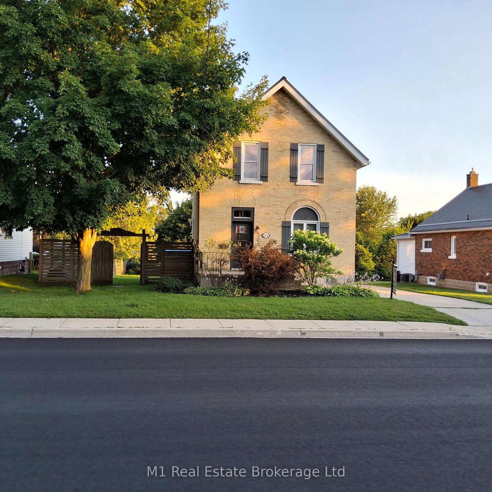 541-9th-street-hanover-ontario-x12317223