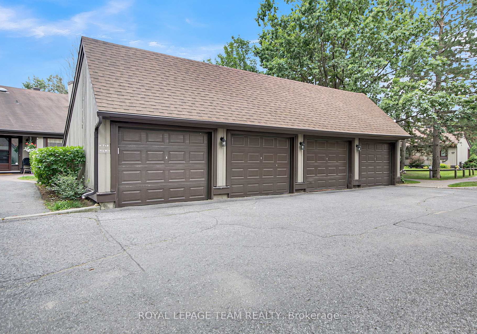 11-torrey-pines-court-ottawa-ontario-x12317301
