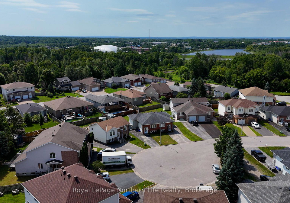 21-tiffany-court-north-bay-ontario-x12317403