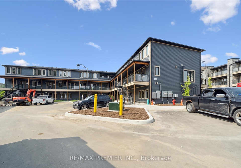 253-crescent-bay-lane-na-huntsville-ontario-x12317524