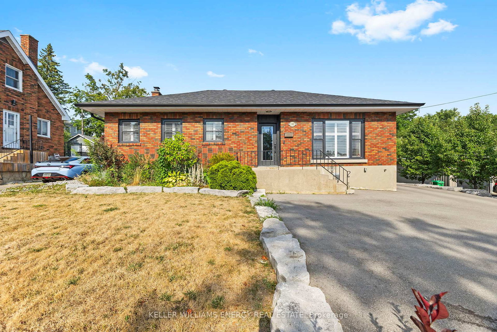 1302-dobbin-avenue-peterborough-central-ontario-x12317850