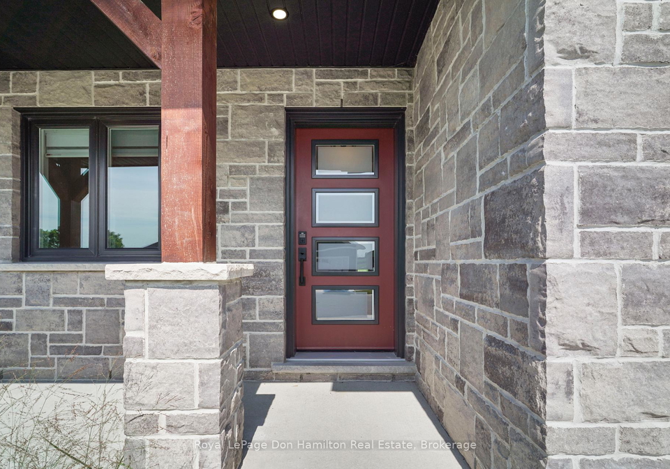 655-gloria-street-north-huron-ontario-x12317870