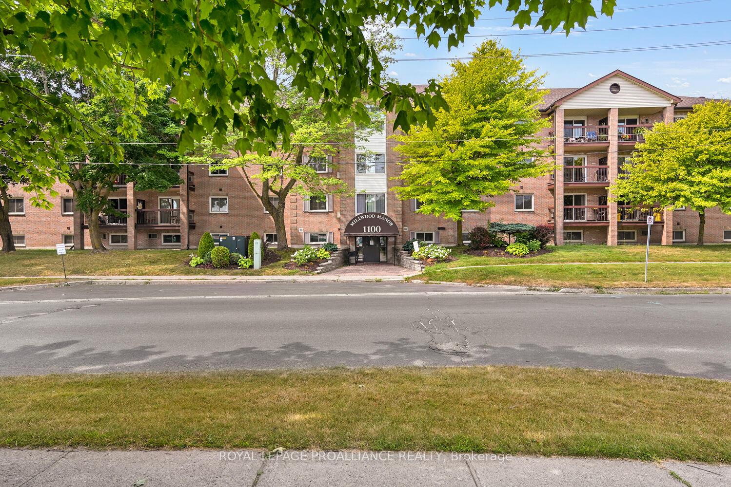 1100-millwood-avenue-brockville-ontario-x12317888