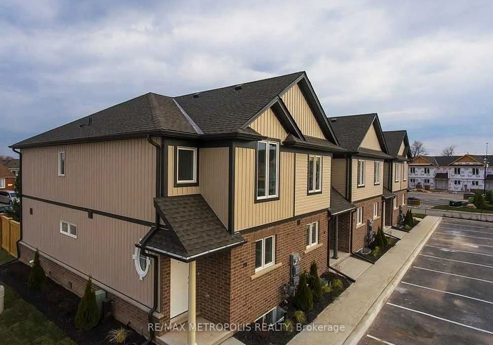 7768-ascot-circle-niagara-falls-ontario-x12317961