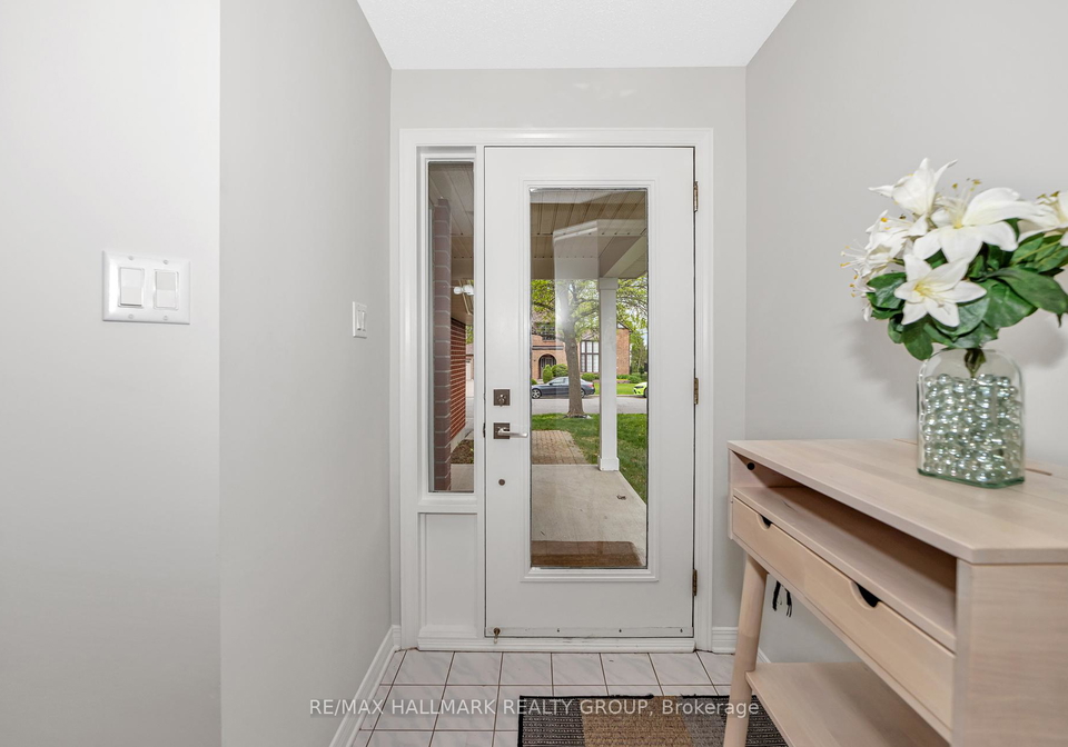61-kimberwick-crescent-ottawa-ontario-x12318066
