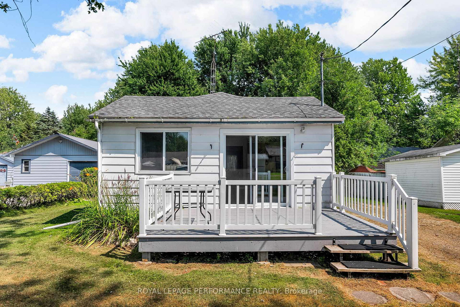 21048-birch-avenue-south-glengarry-ontario-x12318148