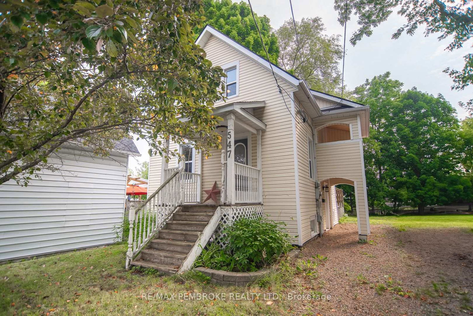 547-mackay-street-pembroke-ontario-x12318176