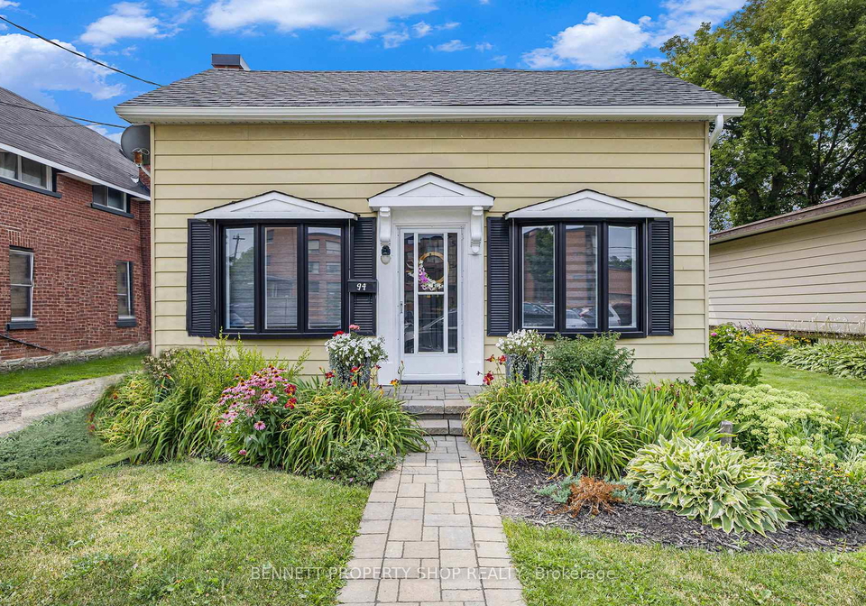 94-mcgonigal-street-w-w-arnprior-ontario-x12318221