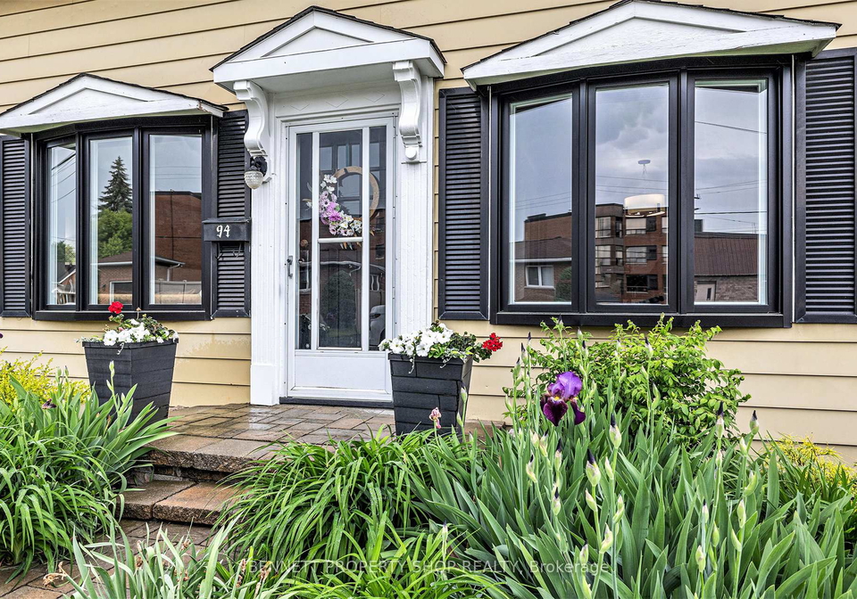94-mcgonigal-street-w-w-arnprior-ontario-x12318221
