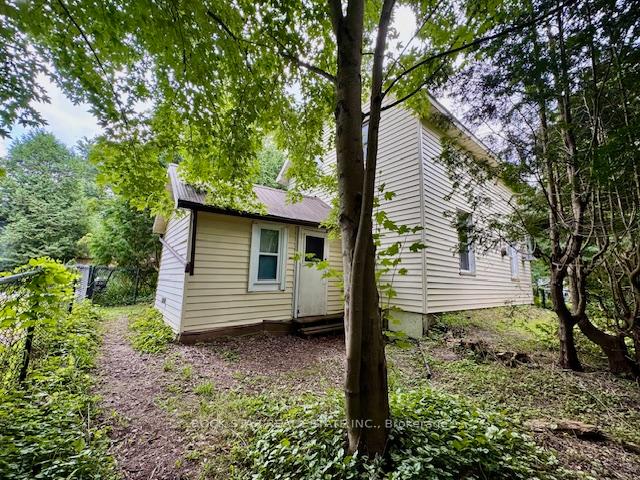 26-centre-street-wellington-north-ontario-x12318432