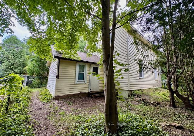 26-centre-street-wellington-north-ontario-x12318432