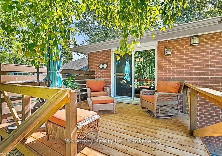 102-wright-place-greater-napanee-ontario-x12318896