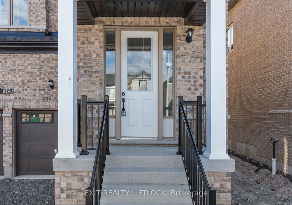 814-griffin-trail-peterborough-north-ontario-x12318943