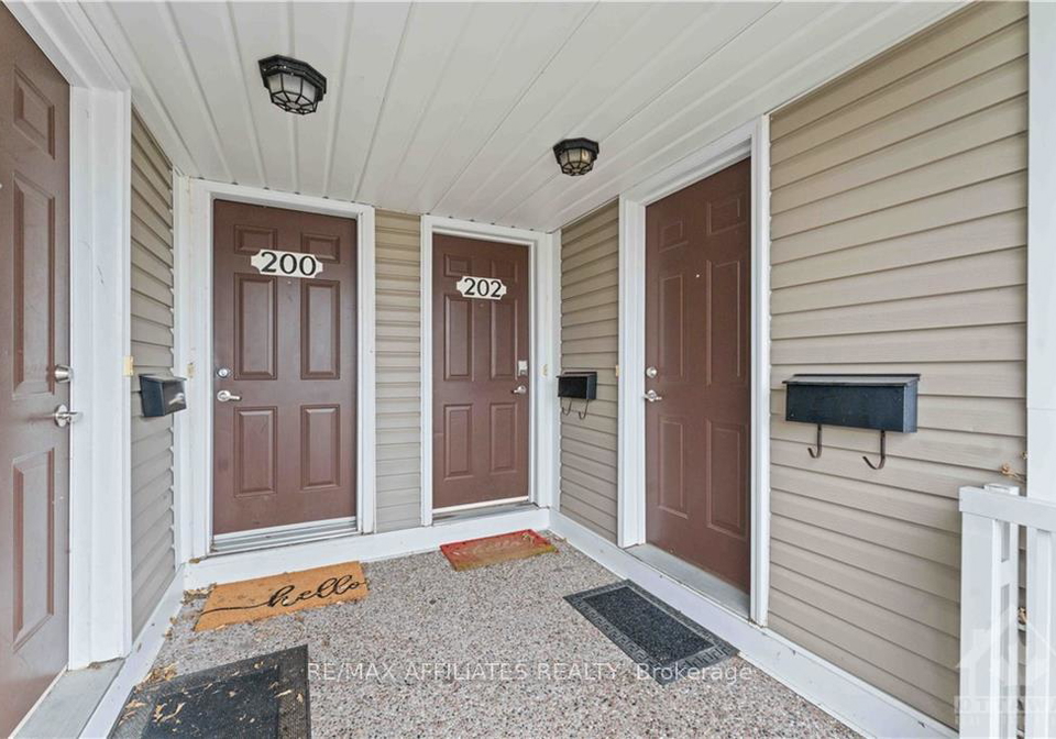 204-chapman-mills-drive-ottawa-ontario-x12318978