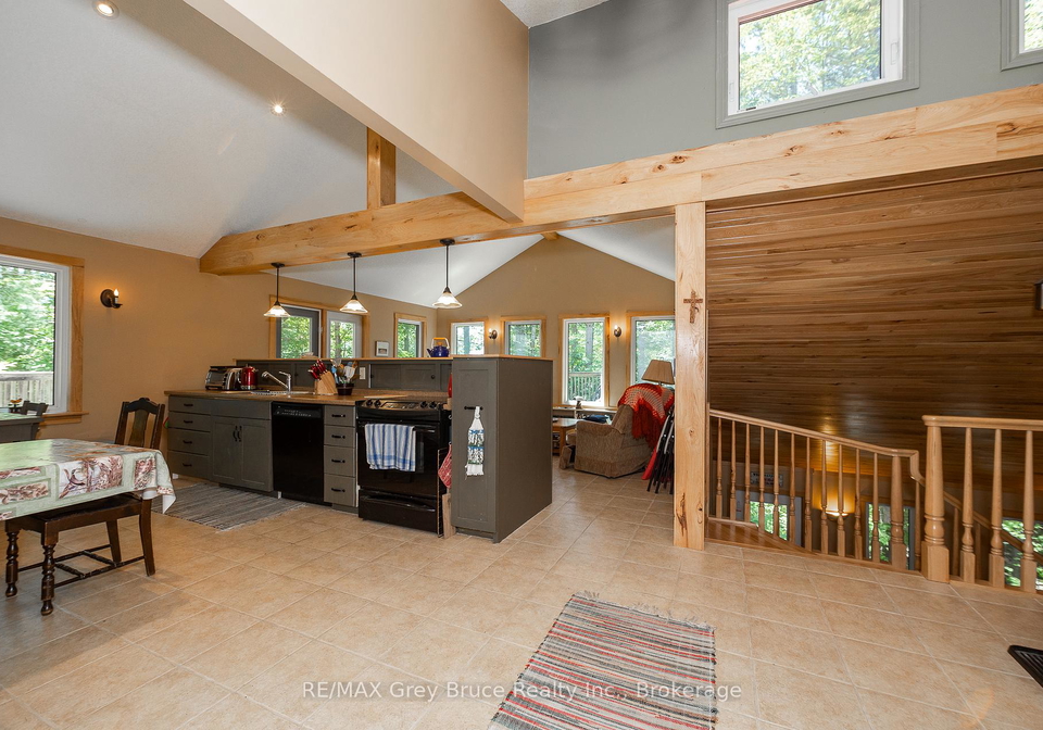 216152-concession-4-road-chatsworth-ontario-x12319004